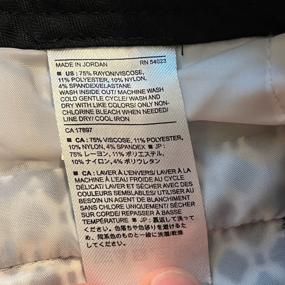 2/$30 Banana Republic - Sloan Fit Black & White Geometric Print Pants - Picture 7 of 8